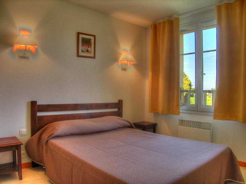 Residhotel Golf Garden Levernois Exterior photo